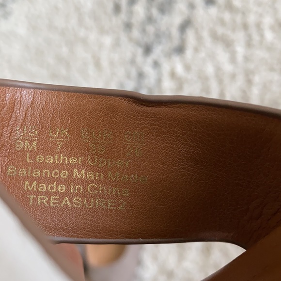 Naturalizer Sandals - Picture 3 of 6